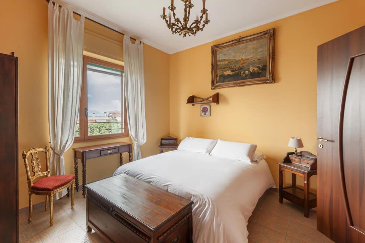 La Musica In The Heart Of Sorrento, 100 M From Station Apartamento Exterior foto