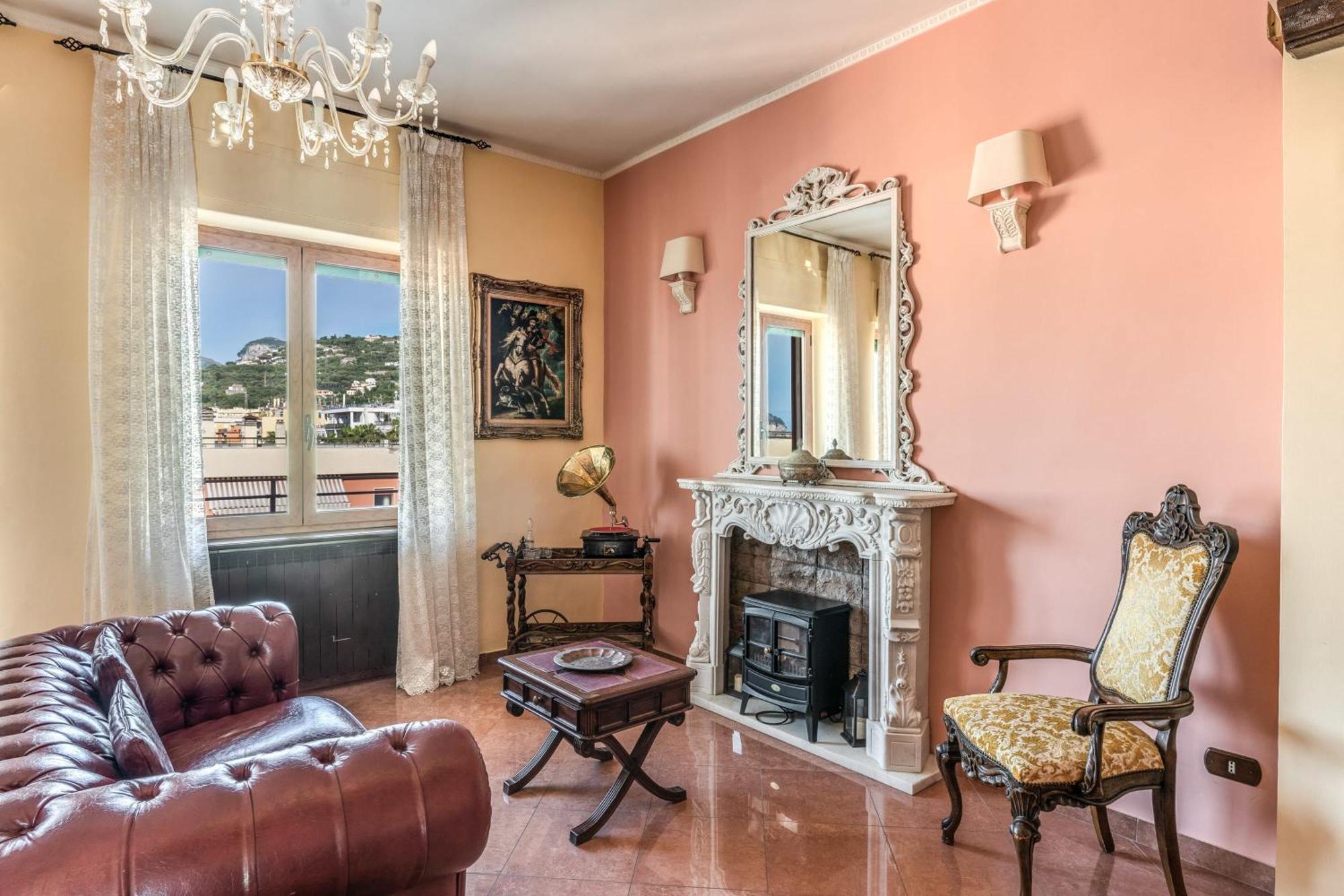 La Musica In The Heart Of Sorrento, 100 M From Station Apartamento Exterior foto